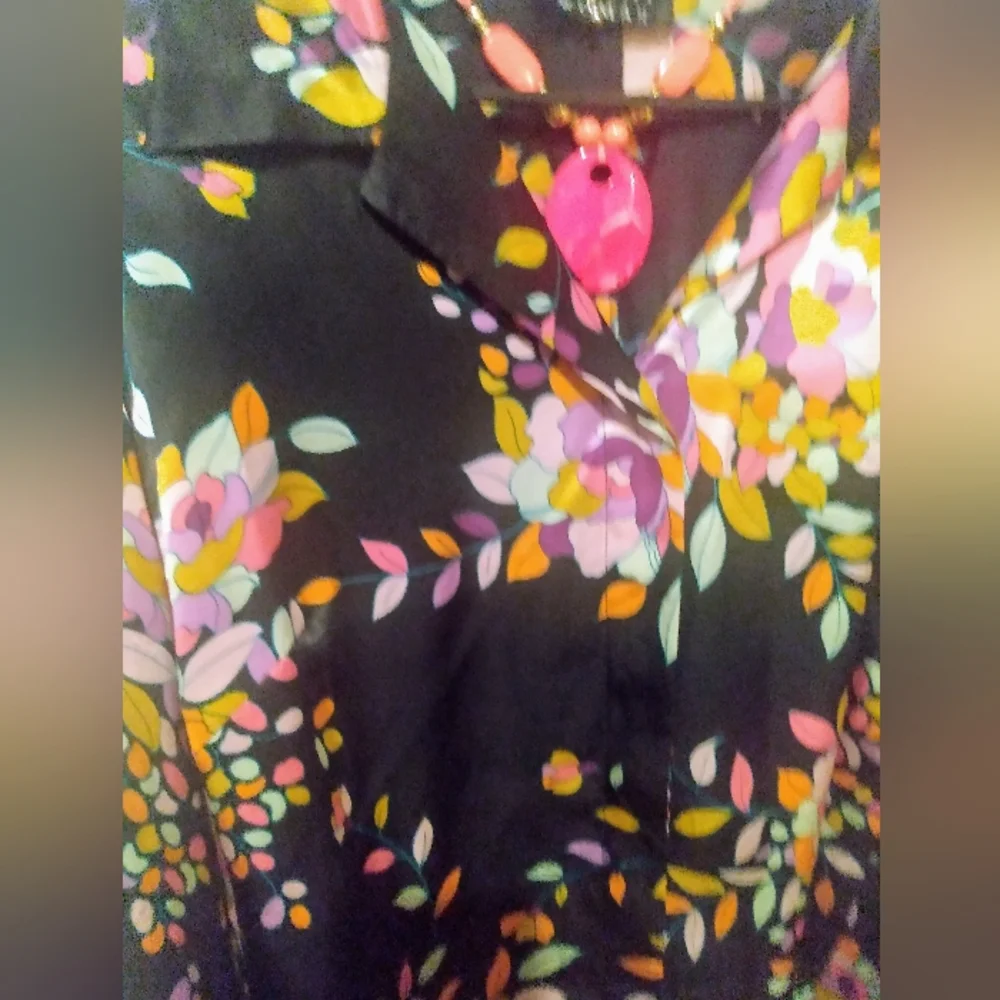 Final $7  Spenser Jeremy silk blouse! - Picture 2 of 3